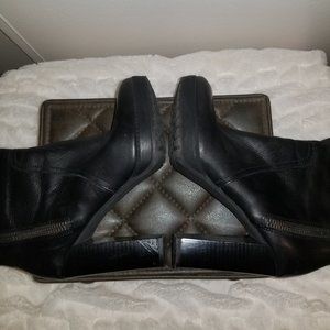 Summit White Mountain Black Leather Boots 9M